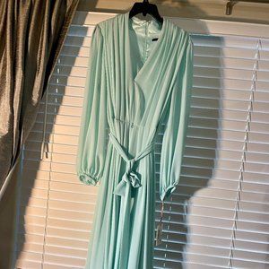 Alex Marie V-Neck tie waist long sleeve dress